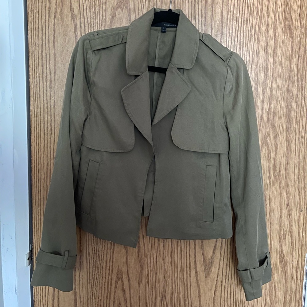 Cropped trench jacket